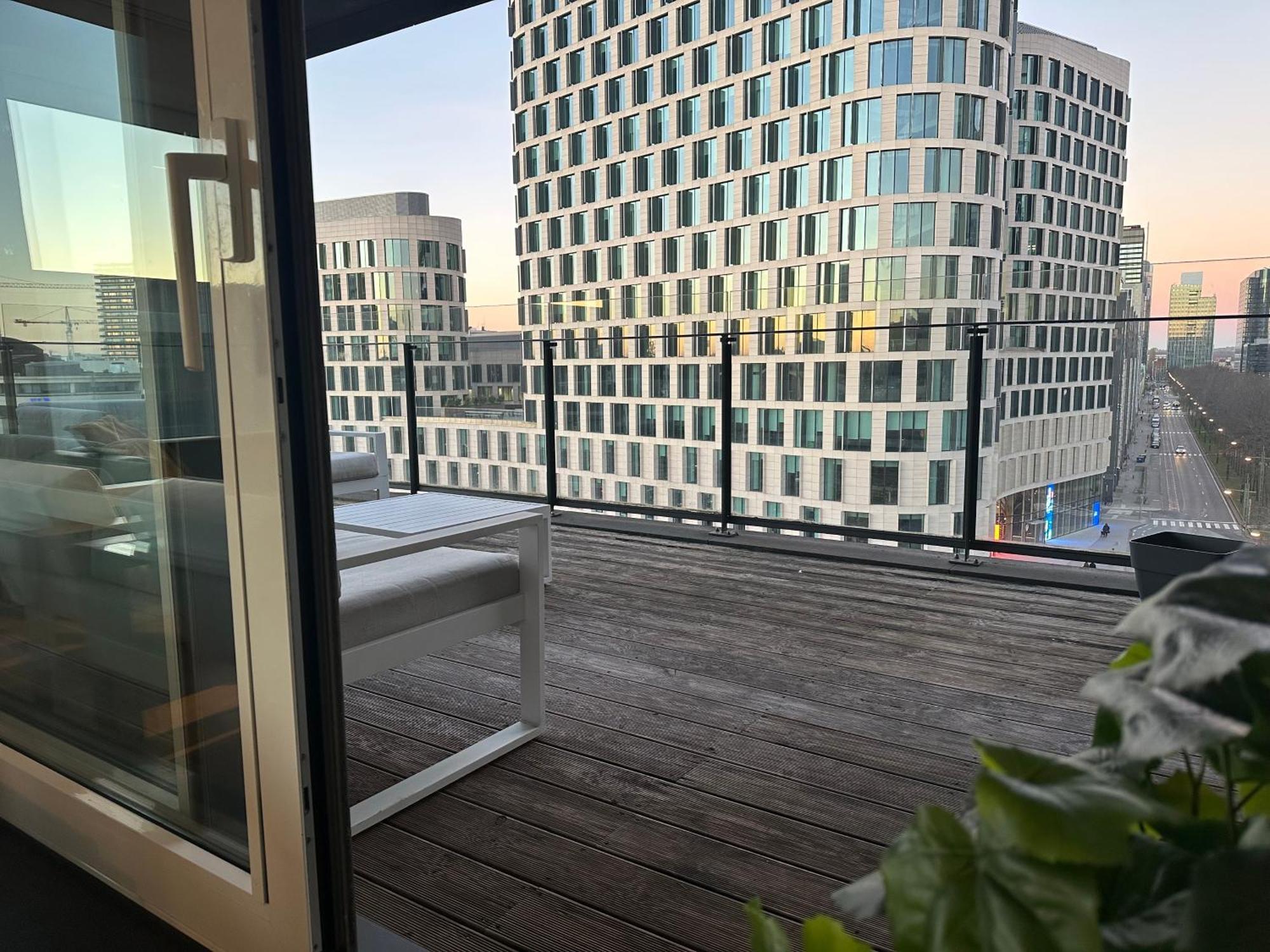 Apartment With Balcony In Brussels Center Εξωτερικό φωτογραφία