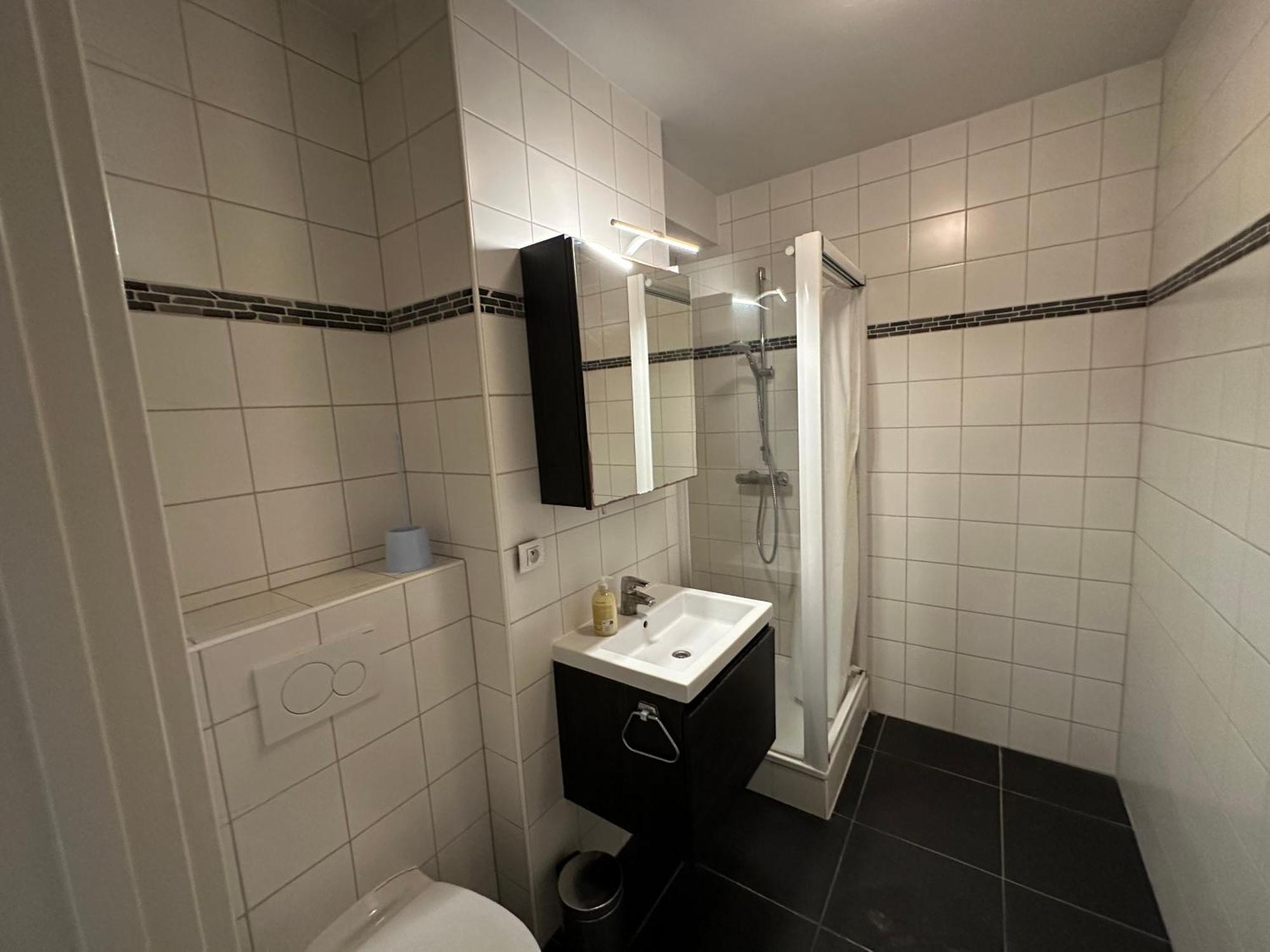 Apartment With Balcony In Brussels Center Εξωτερικό φωτογραφία